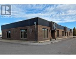 2008 21 Street, coaldale, Alberta