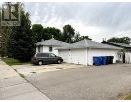 1423 13 Avenue S, lethbridge, Alberta