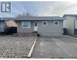 23 Princeton Road W, lethbridge, Alberta