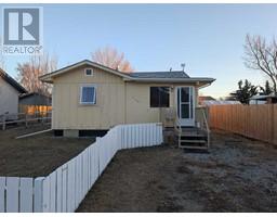 224 Armstrong Street, carmangay, Alberta