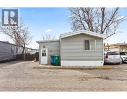 110, 1410 43 Street, lethbridge, Alberta