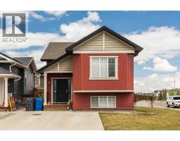 247 Blackwolf Way N, lethbridge, Alberta