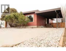 1033 Elliot Road S, lethbridge, Alberta