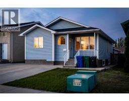 77 Blackfoot Crescent W, lethbridge, Alberta