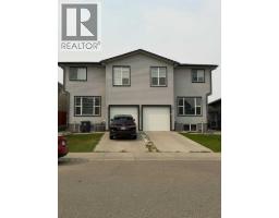3, 3922 Sundance Road, coalhurst, Alberta