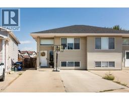 839 Blackfoot Terrace W, lethbridge, Alberta