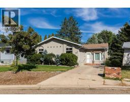 1313 Huron Place S, lethbridge, Alberta