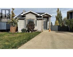 194 Peigan Court W, lethbridge, Alberta