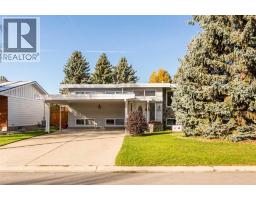 1514 Cedar Place S, lethbridge, Alberta
